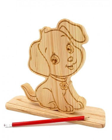 Pour votre enfant, une très jolie figurine de petit chien en bois massif. Fabriquée en Alsace !