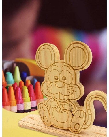 Pour votre enfant, une très jolie figurine de petite souris rigolote en bois massif !