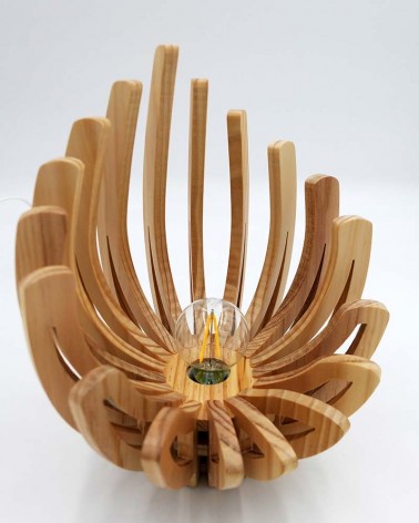 Un luminaire en bois à poser, différents styles proposés !